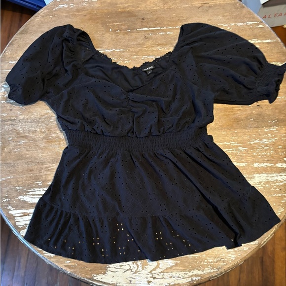 Torrid Eyelet Blouse - Picture 2 of 6